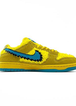 Nike sb dunk low greatful dead x yellow bear