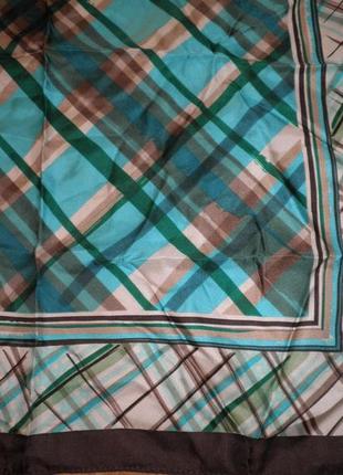 Красивый яркий шейный платок гаврош плотный саржевый шелк globus 54х54см италия3 фото