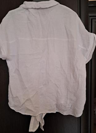 Біла жіноча сорочка з коротким рукавом mohito3 фото