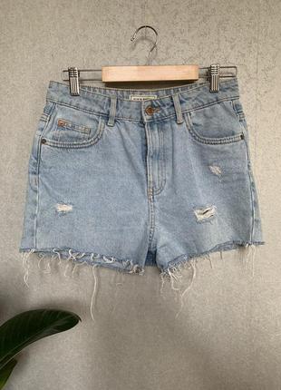 Світлі джинсові шорти вільного фасону3 фото