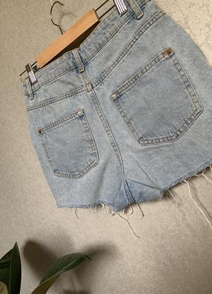 Світлі джинсові шорти вільного фасону8 фото