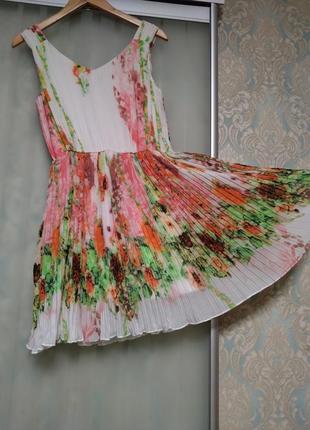 Платье красочное2 фото