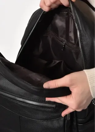 Жіночий рюкзак з екошкіри чорного кольору4 фото
