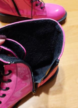 Шикарные розовые лаковые ботинки6 фото