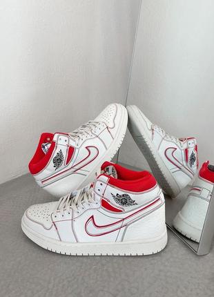 Жіночі кросівки jordan 1 high люкс якість