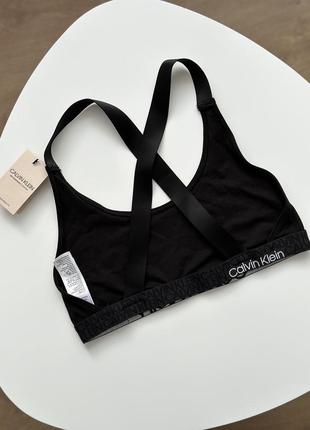 Топ calvin klein m6 фото