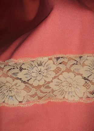 Персиковая юбка миди с кружевом2 фото