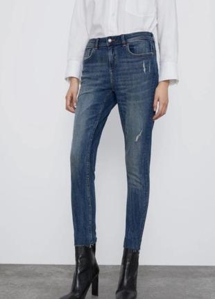 Джинсы mid rise skinny zara 8228/023