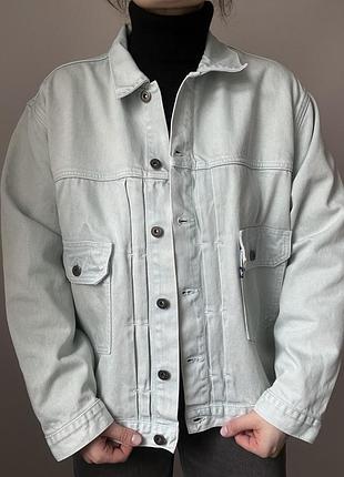 Джинсова оверсайз куртка levi's love letter