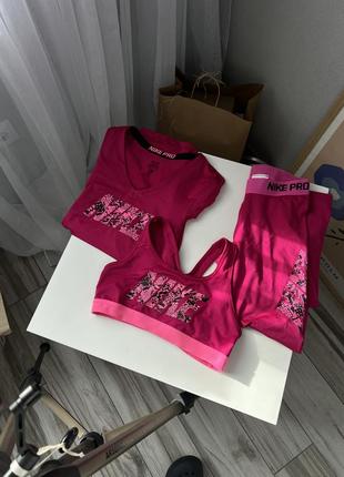 Топ женский спортивный для спорта найк розовый топик nike костюм спортивный1 фото