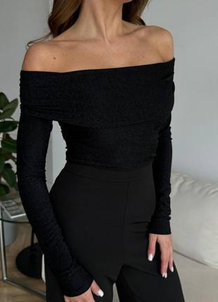 Костюм женский черный однотонный лонгслив с открытыми плечами брюки свободного кроя на высокой посадке качественный стильный трендовый5 фото