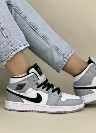 Женские кроссовки jordan 1 high люкс качество7 фото