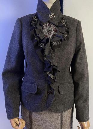 Винтажный теплый шерстяной с красивым воротничком рюшами эффектной спинкой в складку пиджак жакет блейзер кардиган из шерсти бохо стиль2 фото