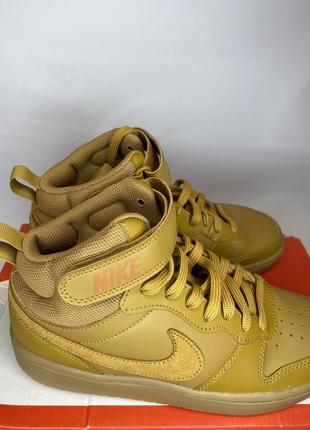 Новые оригинал кроссовки nike court borough mid 26 фото