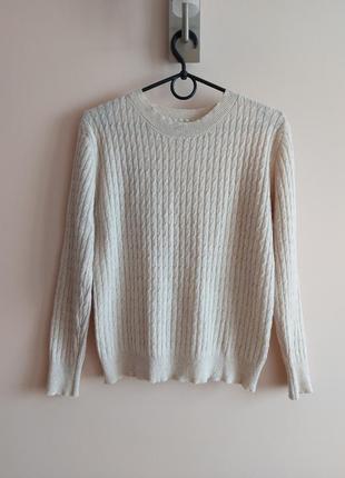 Бежевый вязаный свитер в косички в стиле old money олд мани