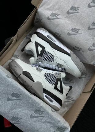 Женские кроссовки air jordan 4 retro white black gray