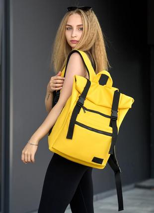 Жовтий жіночий рюкзак rolltop2 фото