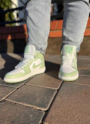 Женские кроссовки jordan 1 high люкс качество2 фото