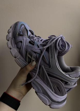 Balenciaga track2