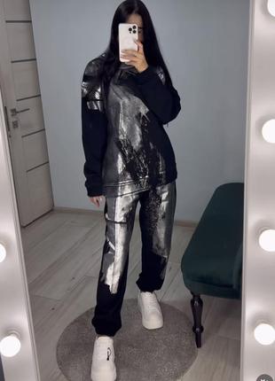 Шикарний стильний   фольгований світшот  zara s.  xl6 фото