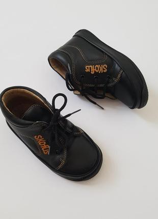 Кожаные деми ботинки для мальчика skofus  размер 24