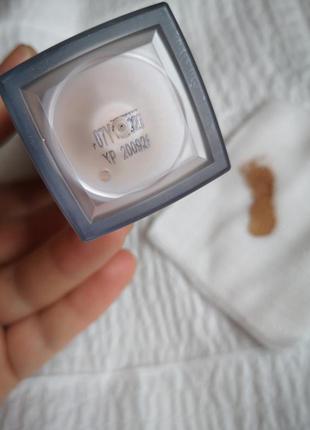 Locean ( лоушен ) тональный крем оттенок 07-y