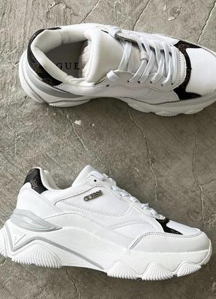 Стильные кроссовки guess 40-40.5 размеры