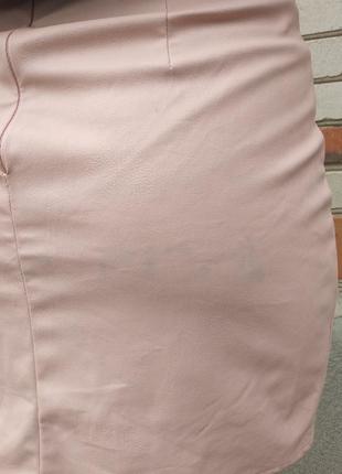 Кожаная юбка missguided со шнутовкой3 фото
