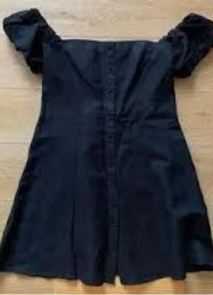 Дуже коротенька  сукня чорна3 фото