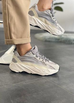 Женские кроссовки adidas yeezy boost 700 v2 "static"