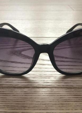 Очки солнцезащитные с декором