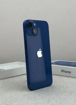 Iphone 13 256gb blue в идеальном состоянии + 2 чехла