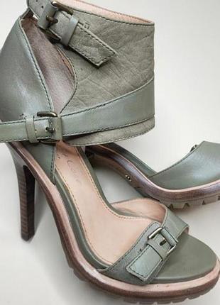 Kenneth cole босоножки 38 р,