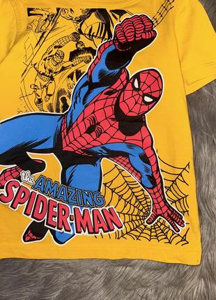 Яркая качественная футболка spider man мужчина паук для мальчика 2/3р george3 фото