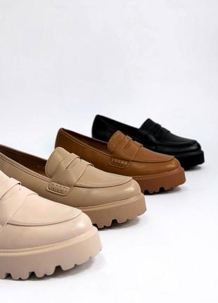 Туфли лоферы на тракторной подошве
