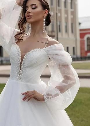 Женское свадебное платье белое со шлейфом 42-44-46 размер с рукавами3 фото