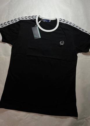 Футболка fred perry з лампасами♟️