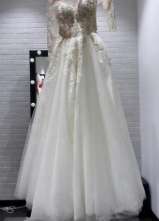 Весильное платье для неповторимой невесты.3 фото