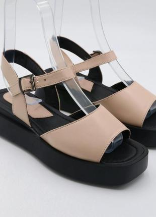 Босоножки женские  кожаные  цвет бежевый  footstep код -(531) беж