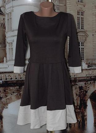 Платье коричневого цвета размер m
