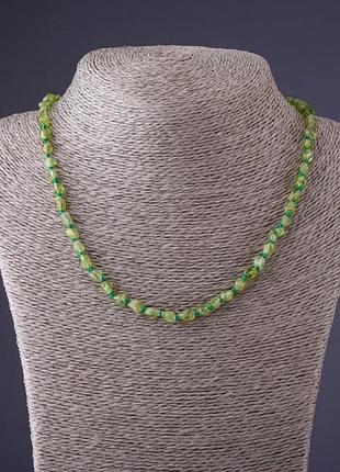 Бусы камень хризолит