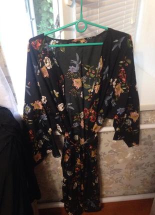 Фирменный халат boohoo