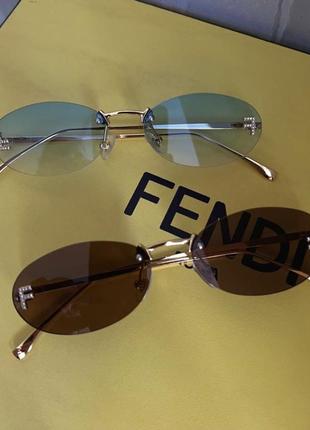 Окуляри овал в стилі fendi first3 фото