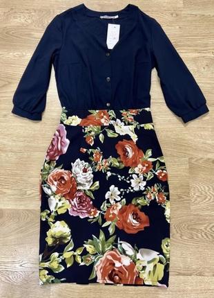 Сукня з квітами