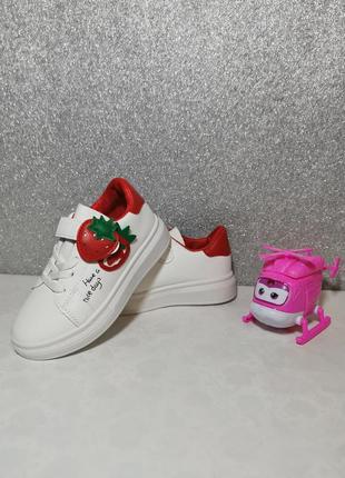 Кроссовки для девочек 2