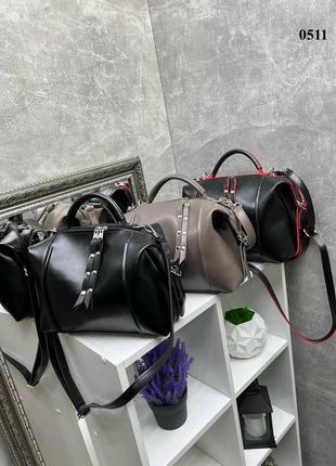 Стильна зручна сумка-саквояж із двома плечовими ременями8 фото