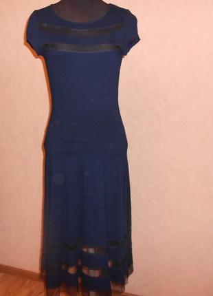 Платье с вставками из сеточки