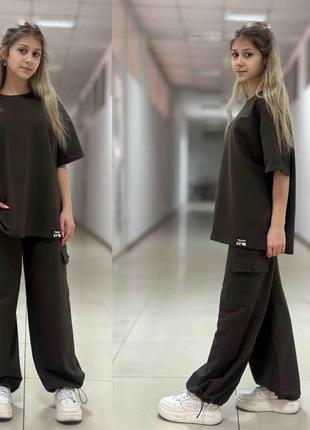 Підлітковий стильний костюм для дівчаток love, футболка оверсайз і штани карго, розміри на зріст 134 — 160