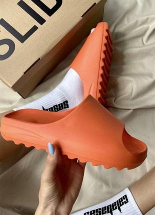 Adidas yeezy slide ‘orange’ 36