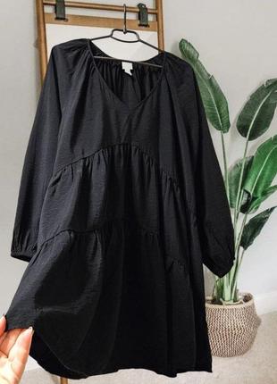 Платье черное свободное h&m с красивым объемным рукавом4 фото